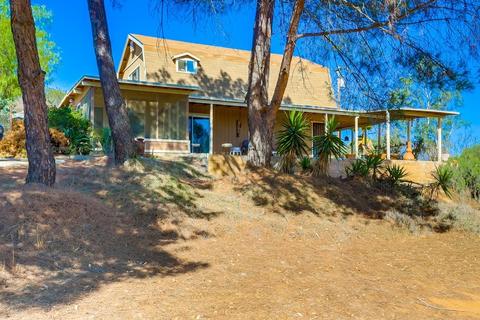 18402 Dos Picos Park Rd, Ramona, CA 92065 photo 2