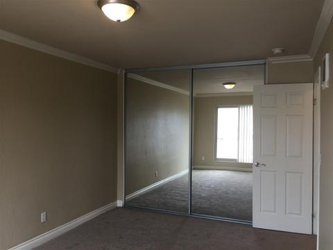 615 9th St #10, Imperial Beach, CA 91932 photo 8