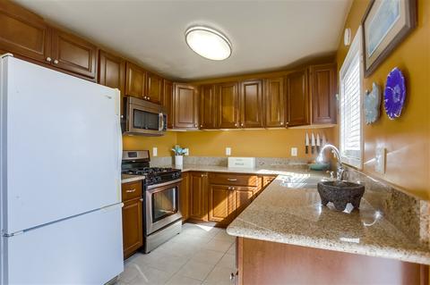 1029 Capistrano Dr, Oceanside, CA 92058 photo 8