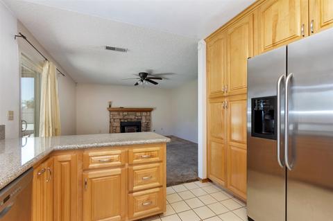 268 Owetzal Ln, Riverside, CA 92507 photo 8