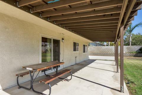 268 Owetzal Ln, Riverside, CA 92507 photo 24