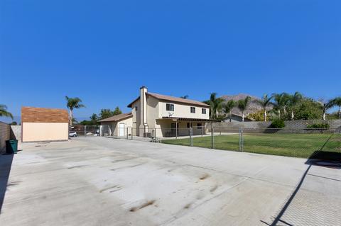 268 Owetzal Ln, Riverside, CA 92507 photo 22
