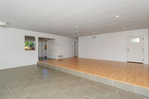 8501 Devos Dr, Santee, CA 92071 photo 5