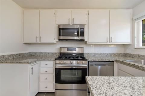 8501 Devos Dr, Santee, CA 92071 photo 10