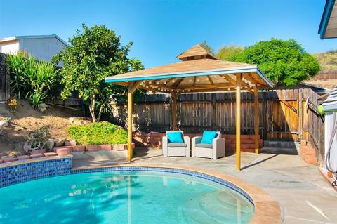 9858 Colt Ln, Lakeside, CA 92040 photo 1