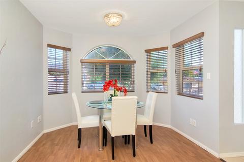 9858 Colt Ln, Lakeside, CA 92040 photo 4