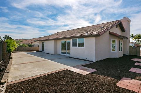 770 Grey Hawk Ct, Oceanside, CA 92057 photo 12