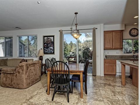 2228 Marquand Ct, Alpine, CA 91901 photo 4