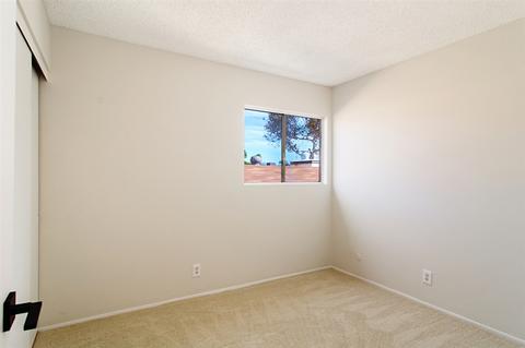 10379 Rochelle Ln, Santee, CA 92071 photo 18