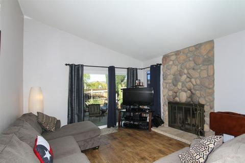 10394 Claudia Ln, Santee, CA 92071 photo 10