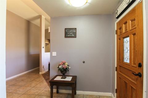 10394 Claudia Ln, Santee, CA 92071 photo 4