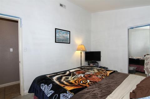 10394 Claudia Ln, Santee, CA 92071 photo 17