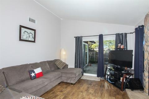 10394 Claudia Ln, Santee, CA 92071 photo 9