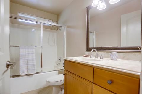 180 Avenida Descanso #G, Oceanside, CA 92057 photo 23