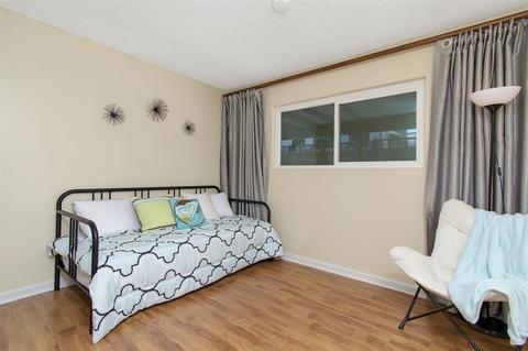 3261 Camarillo Ave, Oceanside, CA 92056 photo 21
