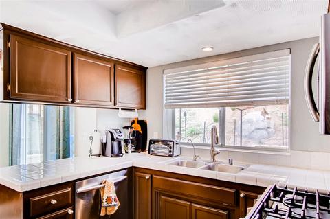 1954 Tecate Gln, Escondido, CA 92029 photo 11