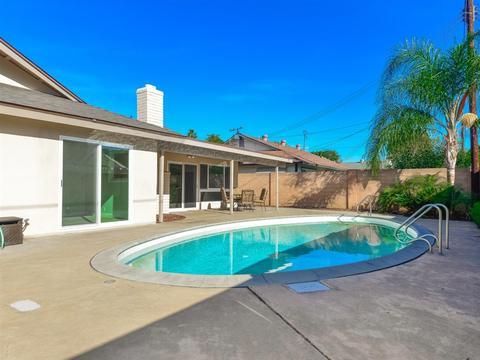 740 E Palmyra Ave, Orange, CA 92866 photo 2