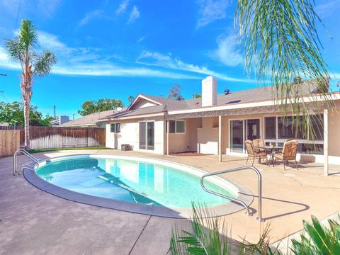 740 E Palmyra Ave, Orange, CA 92866 photo 1