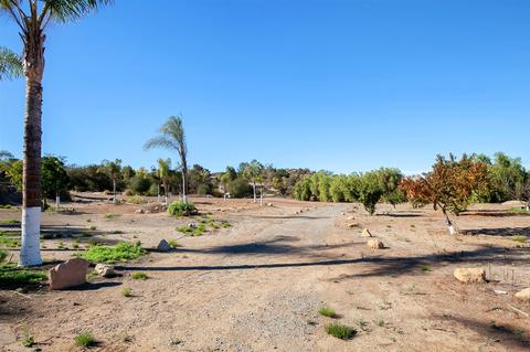 1262 Horsemill Rd, El Cajon, CA 92021 photo 5