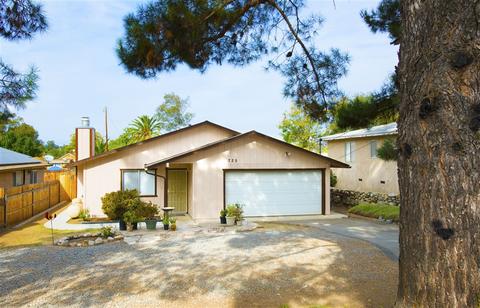 725 G St, Ramona, CA 92065 photo 1