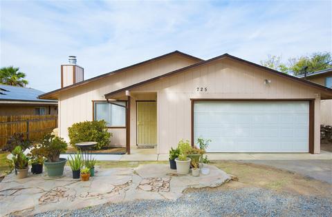 725 G St, Ramona, CA 92065 photo 2