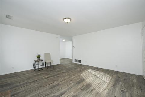 725 G St, Ramona, CA 92065 photo 4