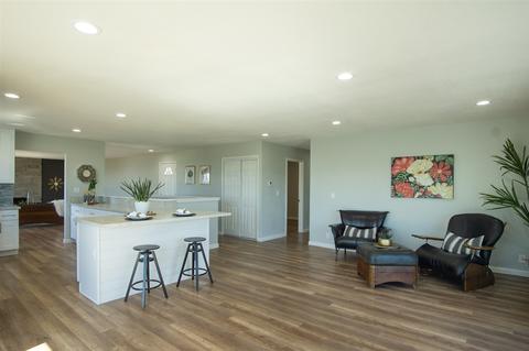 2268 Esplendido Ave, Vista, CA 92084 photo 10