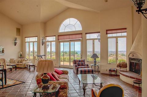 2120 Elevado Rd, Vista, CA 92084 photo 3