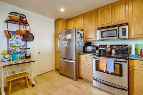 6713 Clover Ct, Carlsbad, CA 92011 photo 11