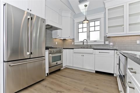 538 E Ave #B, Coronado, CA 92118 photo 4