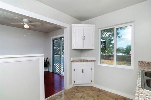 469 El Monte Rd, El Cajon, CA 92020 photo 10