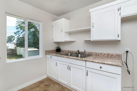 469 El Monte Rd, El Cajon, CA 92020 photo 9