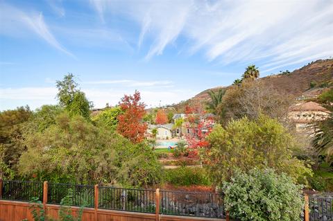 2518 Vendimia Ct, Vista, CA 92084 photo 13