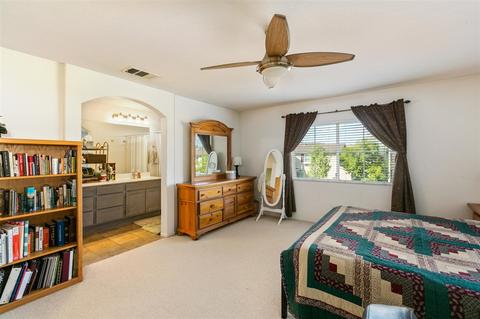 223 Cedar Gln, Escondido, CA 92025 photo 15