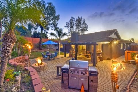 2720 Pepper Tree Dr, Oceanside, CA 92056 photo 3