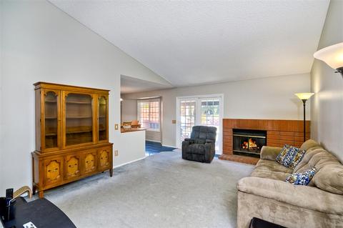 2720 Pepper Tree Dr, Oceanside, CA 92056 photo 11