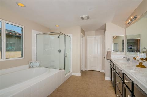 5587 Chincoteague Ct, Oceanside, CA 92057 photo 17