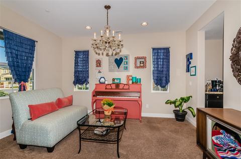 5587 Chincoteague Ct, Oceanside, CA 92057 photo 4