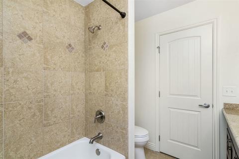 546 Clarence Ln, Escondido, CA 92029 photo 20