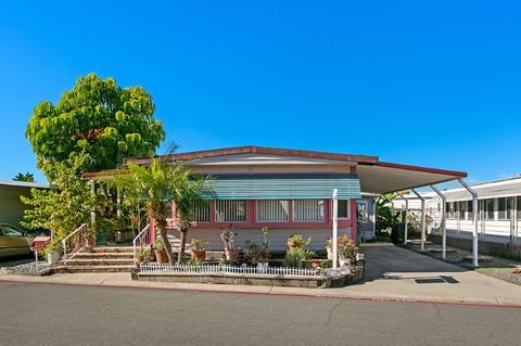 27 Bahia Ln, Oceanside, CA 92058 photo 3