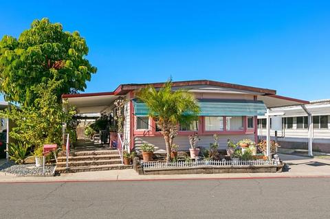 27 Bahia Ln, Oceanside, CA 92058 photo 2