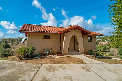 1141 Morro Rd, Fallbrook, CA 92028 photo 1