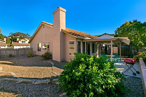 1433 Via Venusto, Oceanside, CA 92056 photo 13