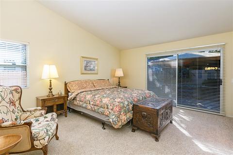 1433 Via Venusto, Oceanside, CA 92056 photo 9