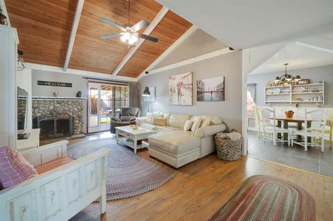 10304 Julio Pl, Santee, CA 92071 photo 2