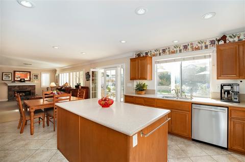 323 La Purisma Way, Oceanside, CA 92057 photo 10