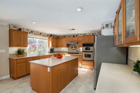 323 La Purisma Way, Oceanside, CA 92057 photo 9
