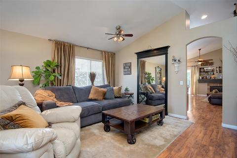 4479 Old River St, Oceanside, CA 92057 photo 3
