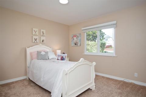 1815 Hunsaker, Oceanside, CA 92054 photo 18