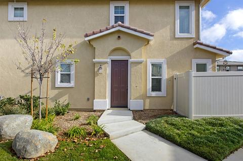 13225 Spring Mountain Rd, Lakeside, CA 92040 photo 2